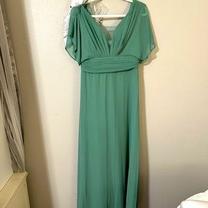 NWT Ever-Pretty Women's Elegant V-Neck Formal
Evening Dress